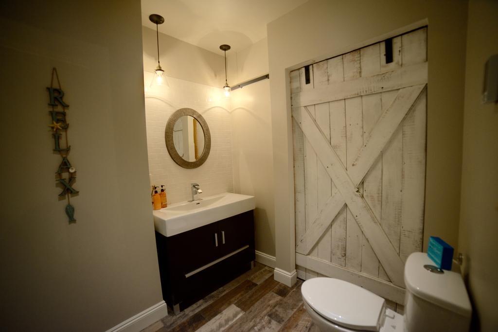 Shawnigan Suite B & B 샤니건 레이크 외부 사진