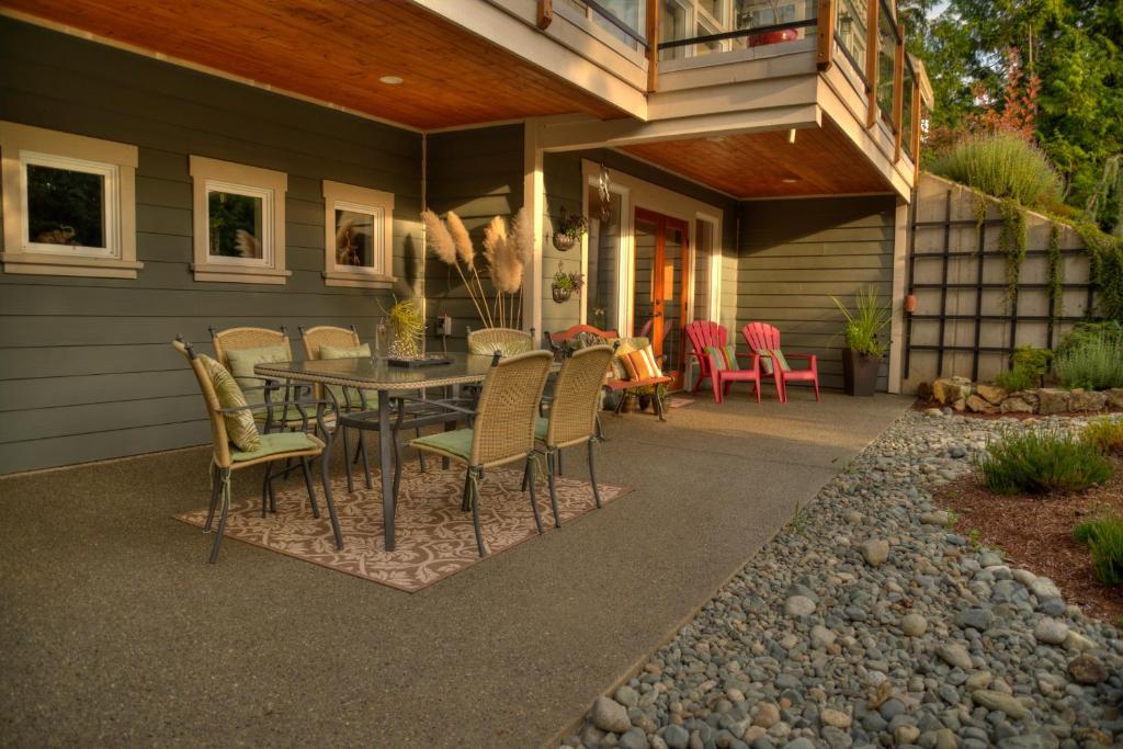 Shawnigan Suite B & B 샤니건 레이크 객실 사진