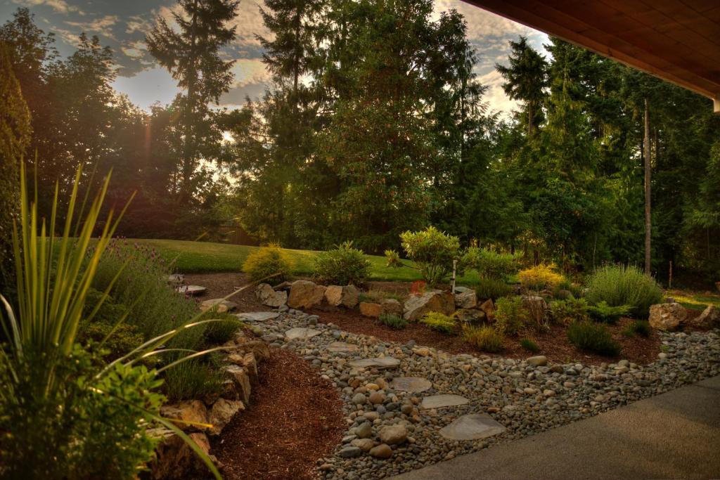 Shawnigan Suite B & B 샤니건 레이크 객실 사진
