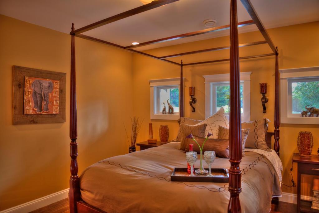 Shawnigan Suite B & B 샤니건 레이크 객실 사진