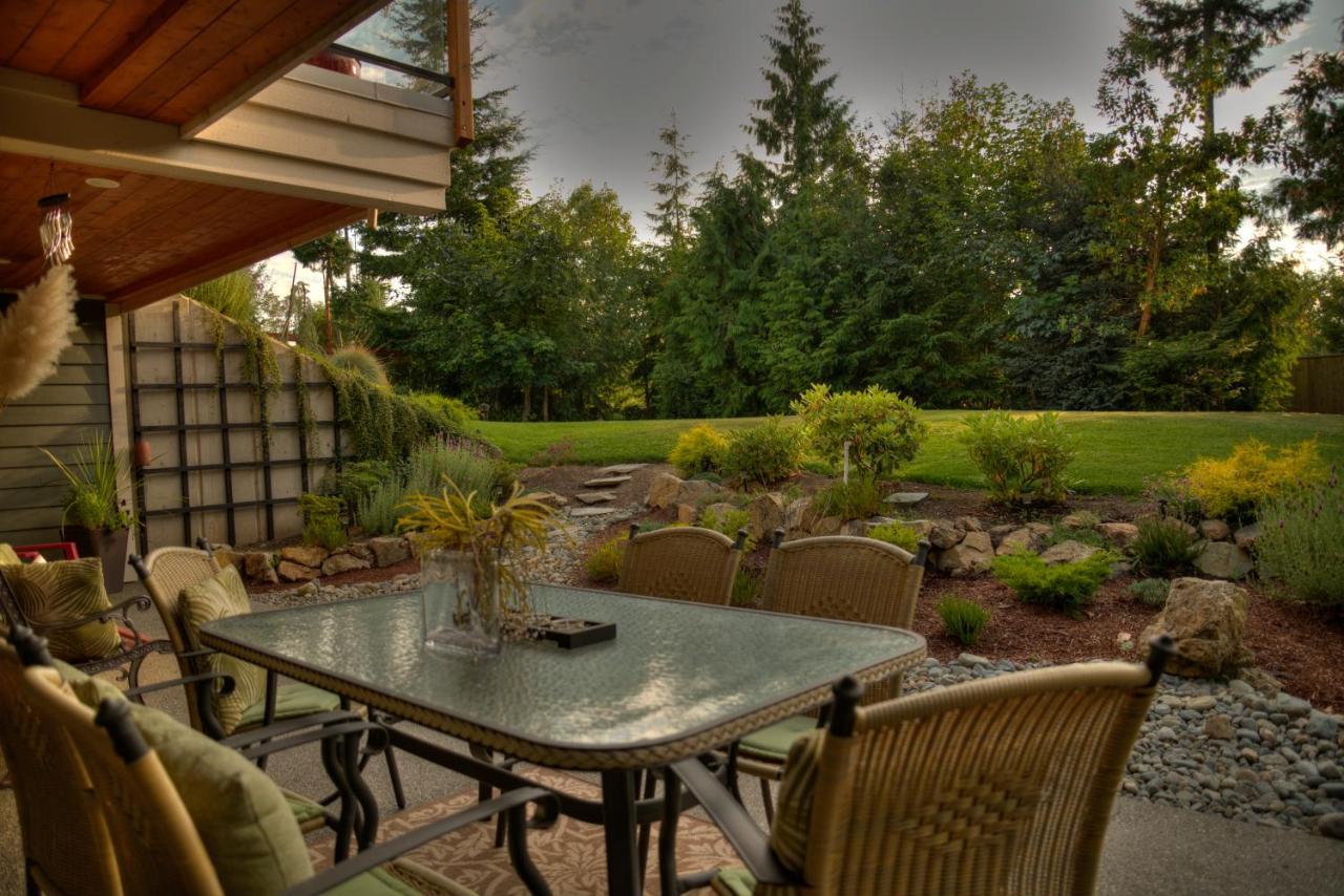 Shawnigan Suite B & B 샤니건 레이크 객실 사진